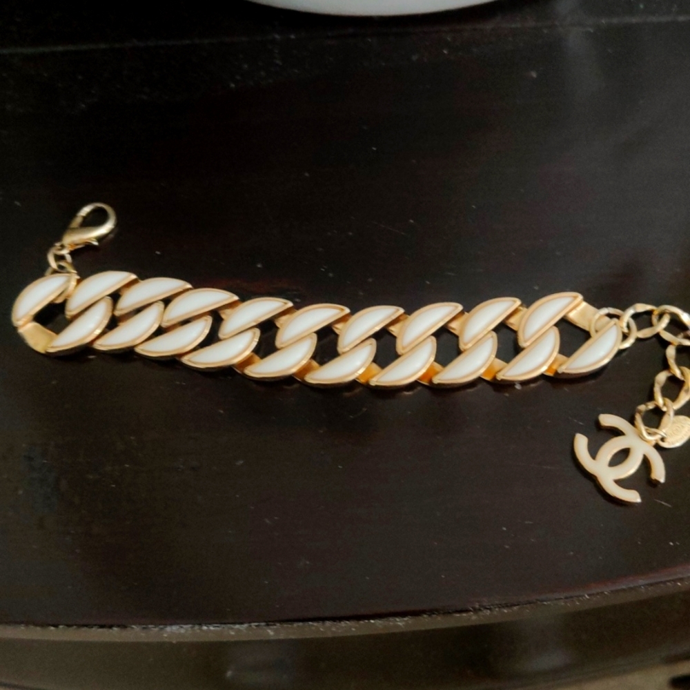 CHANEL Elegant Gold and Cream Bracelet